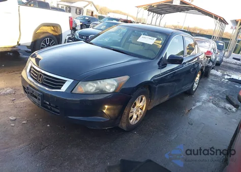 2008 Honda Accord 2.4 Lx-P z USA, uszkodzony, nr VIN 1HGCP264X8A144984